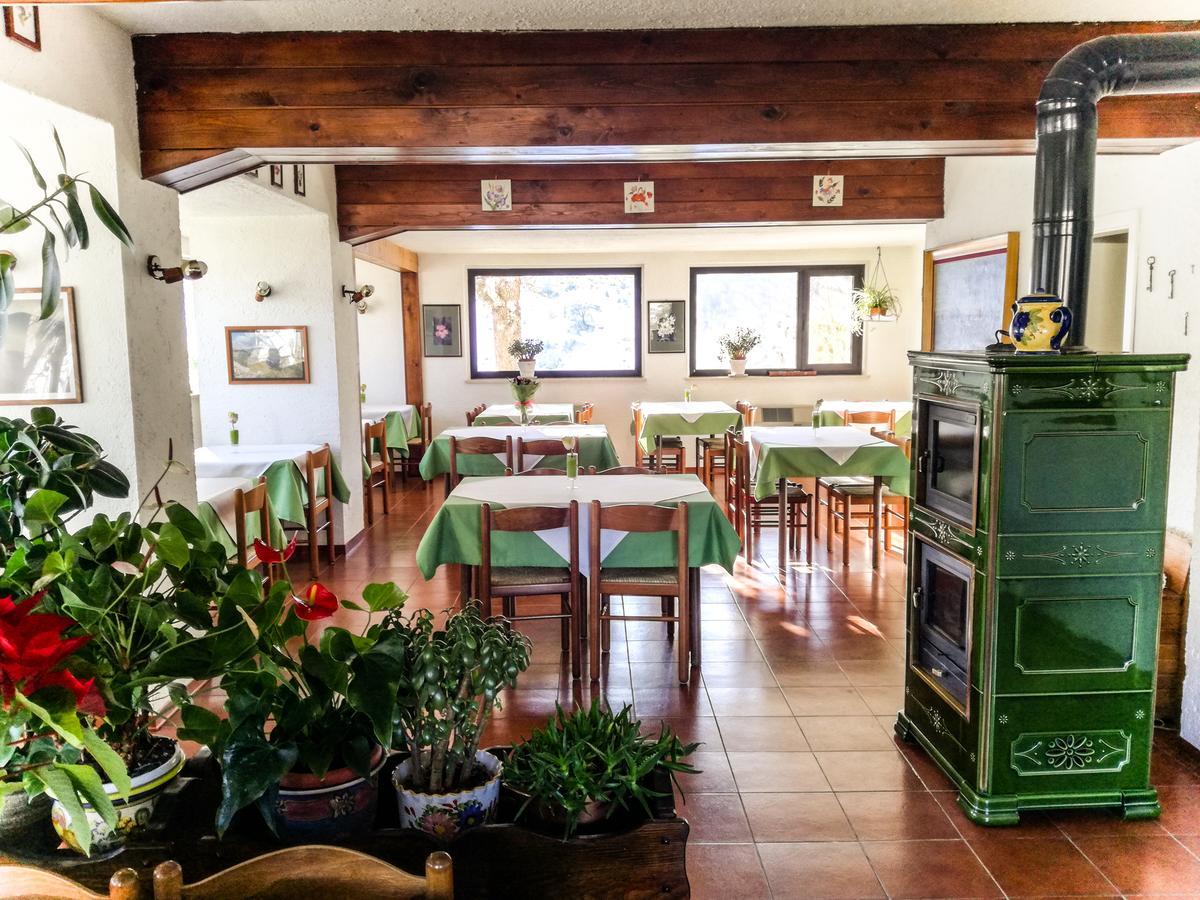 Hotel Valle Del Lupo Pescasseroli Zewnętrze zdjęcie